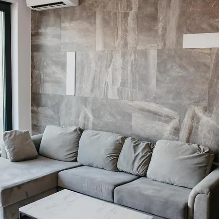 Apartman Penthouse *